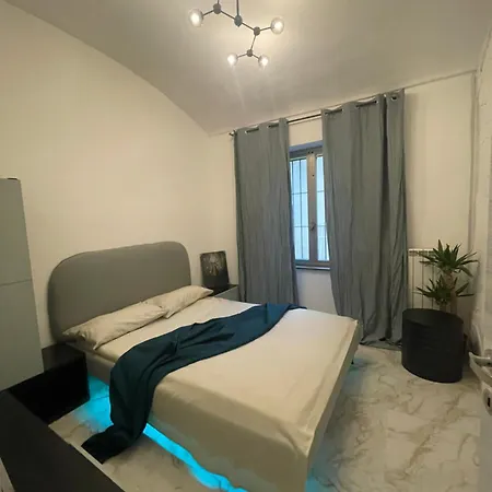 Apartment Lamporo 15 Turin